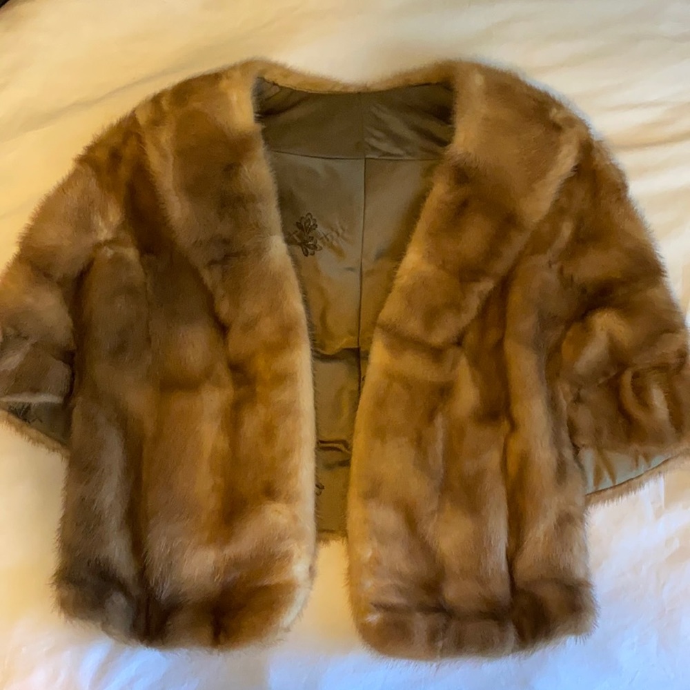 Vintage Abraham & Straus Real Fur ( mink)  cape with pockets